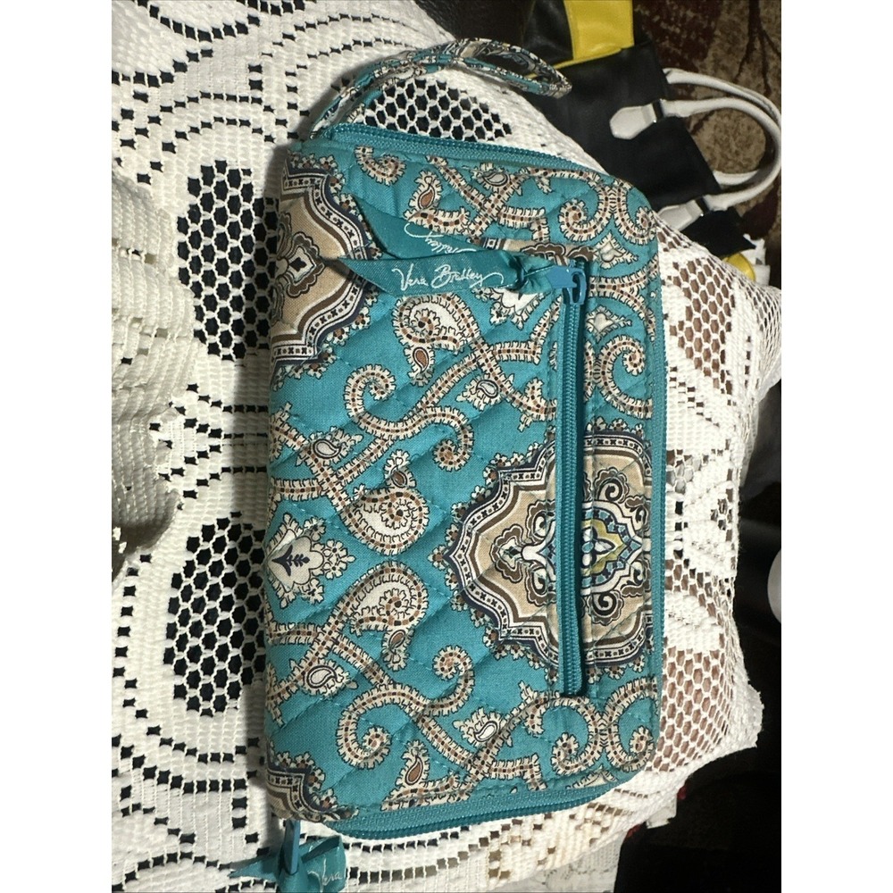Vera Bradley Turquoise Paisley Folding Zip Organizer Credit Card Women's Wallet